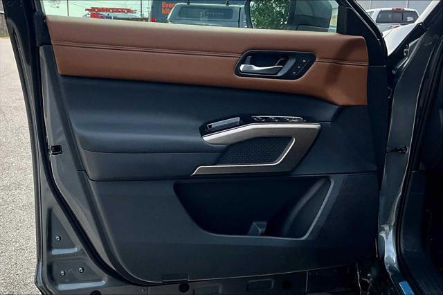 new 2025 Nissan Pathfinder car, priced at $51,485