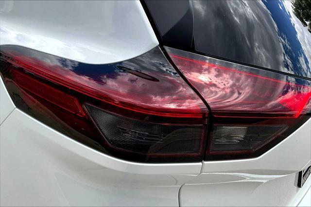 new 2025 Nissan Rogue car, priced at $29,570