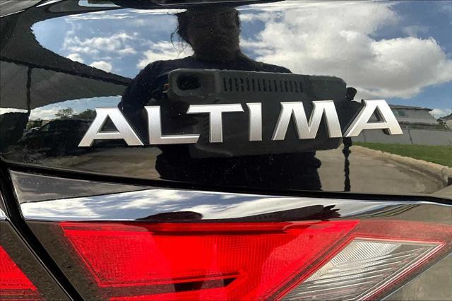 used 2023 Nissan Altima car, priced at $24,977