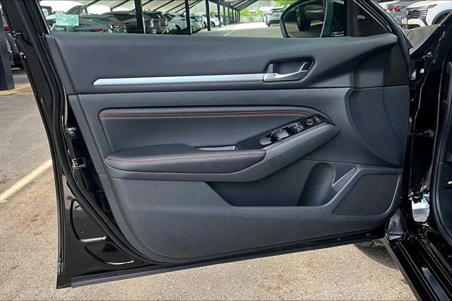 used 2023 Nissan Altima car, priced at $24,977