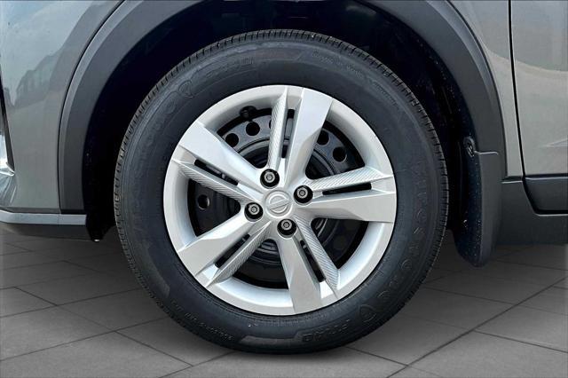 new 2025 Nissan Kicks car, priced at $23,260