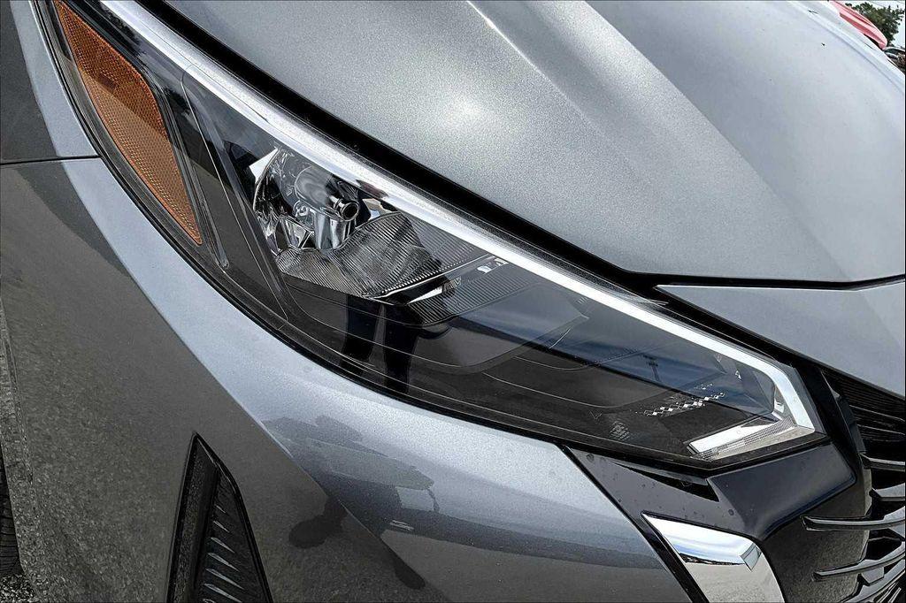 new 2025 Nissan Sentra car, priced at $23,335