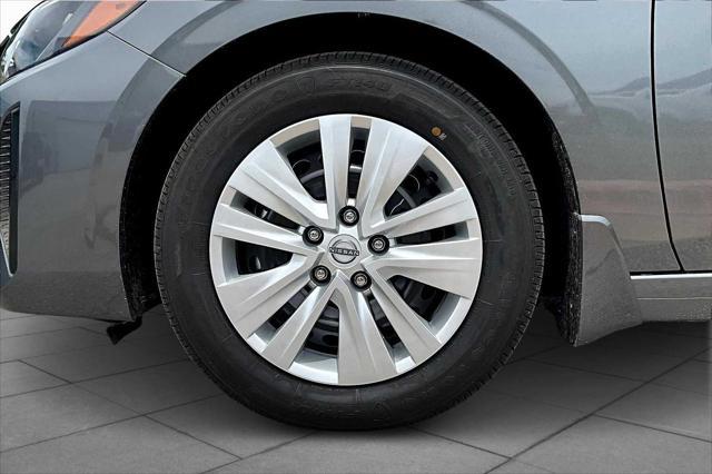 new 2025 Nissan Sentra car, priced at $23,335