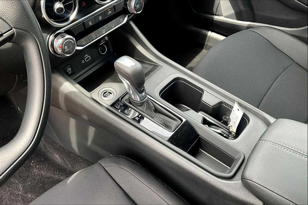 new 2025 Nissan Sentra car, priced at $23,335