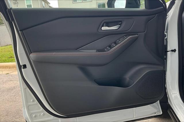 new 2025 Nissan Rogue car, priced at $37,955