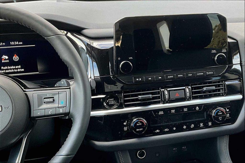 new 2025 Nissan Pathfinder car, priced at $49,740