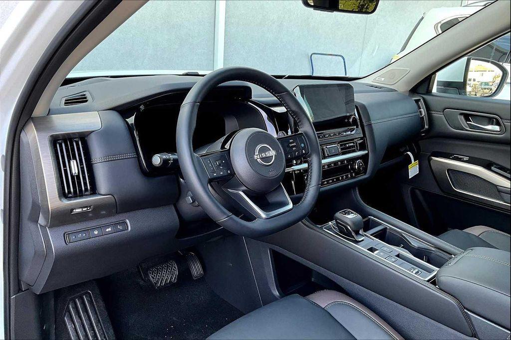 new 2025 Nissan Pathfinder car, priced at $49,740