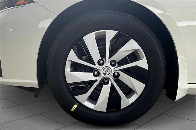 new 2025 Nissan Altima car, priced at $26,833