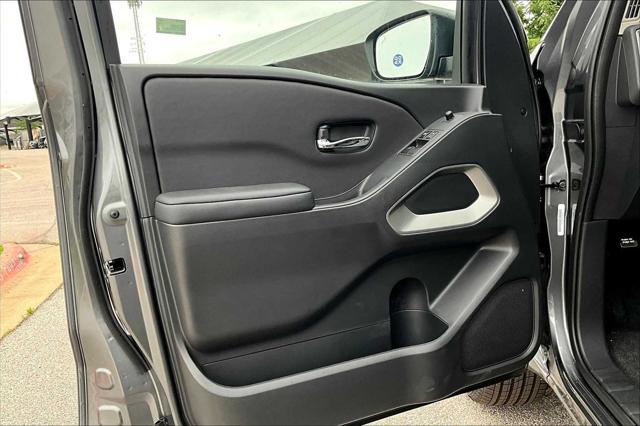 new 2025 Nissan Frontier car, priced at $36,105