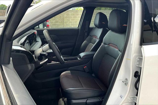 new 2025 Nissan Kicks car, priced at $30,470