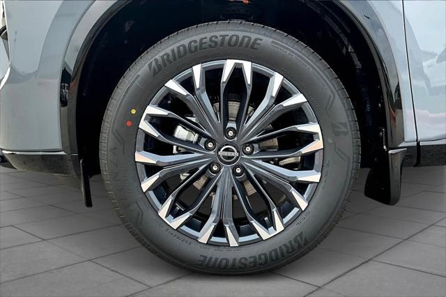 new 2025 Nissan Rogue car, priced at $40,333