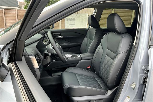new 2025 Nissan Rogue car, priced at $40,333