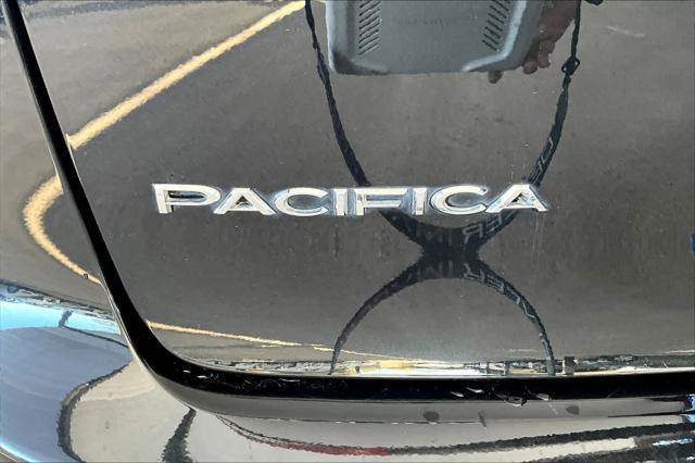 used 2022 Chrysler Pacifica car, priced at $20,829