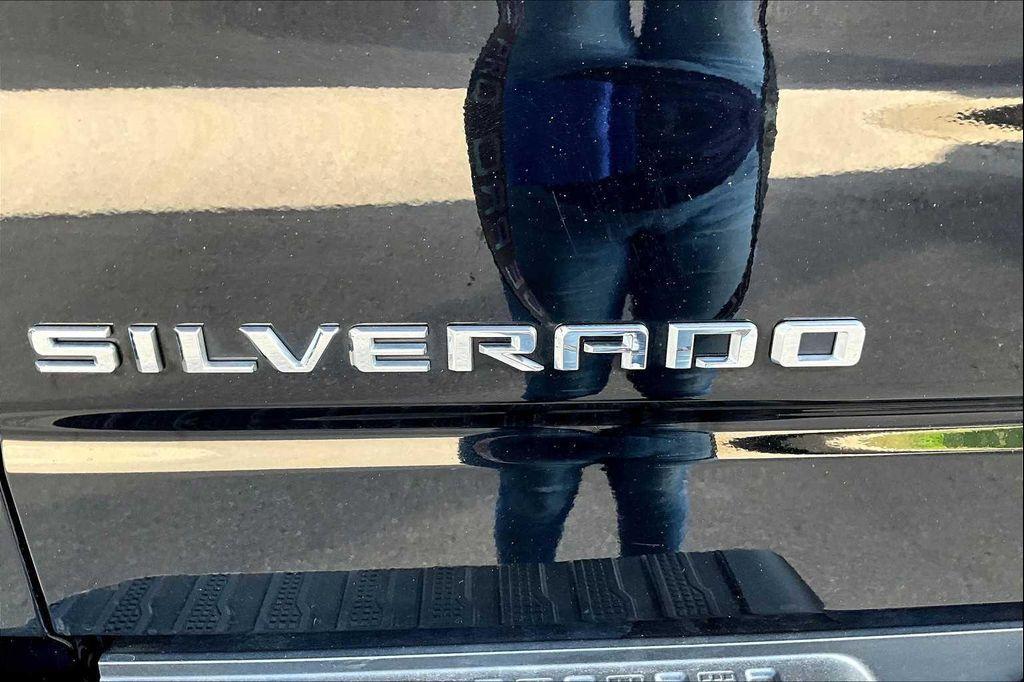 used 2022 Chevrolet Silverado 1500 car, priced at $39,724