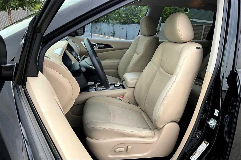 used 2020 Nissan Pathfinder car, priced at $17,336