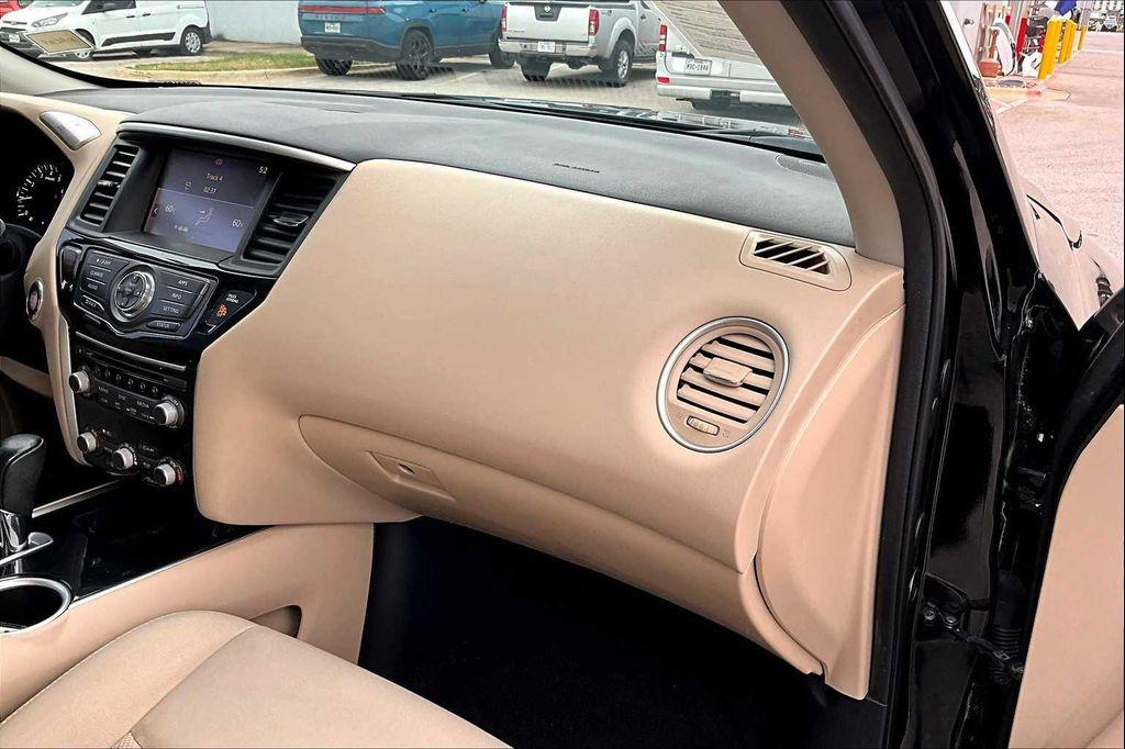 used 2020 Nissan Pathfinder car, priced at $17,336