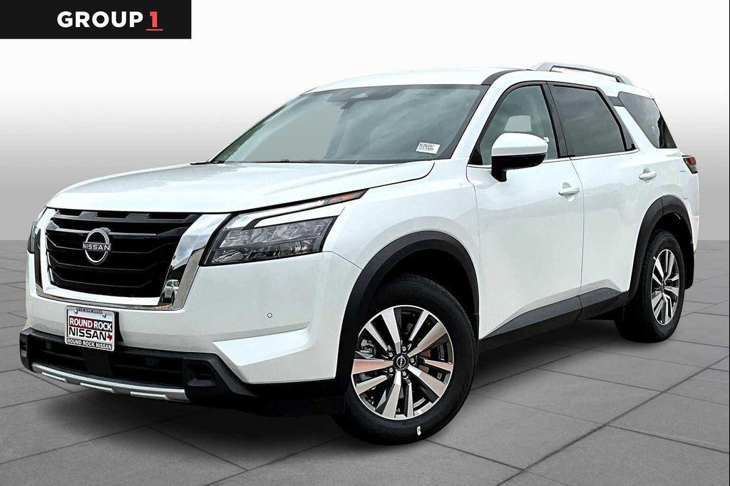 new 2025 Nissan Pathfinder car, priced at $41,881