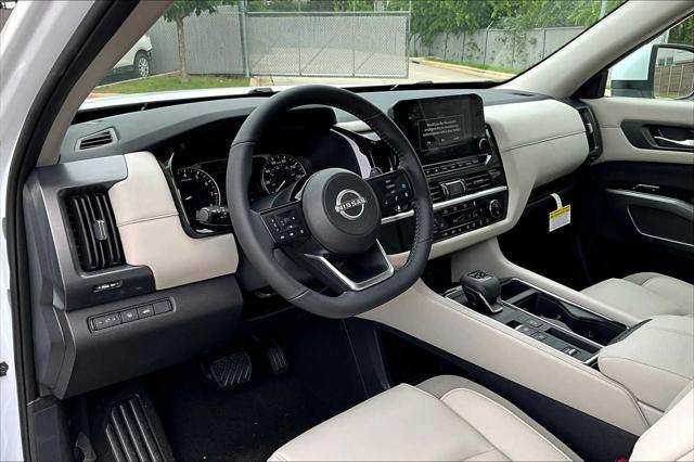 new 2025 Nissan Pathfinder car, priced at $41,881