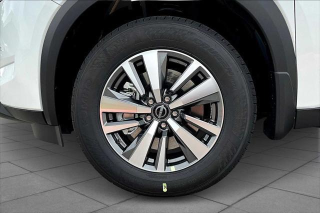 new 2025 Nissan Pathfinder car, priced at $41,881
