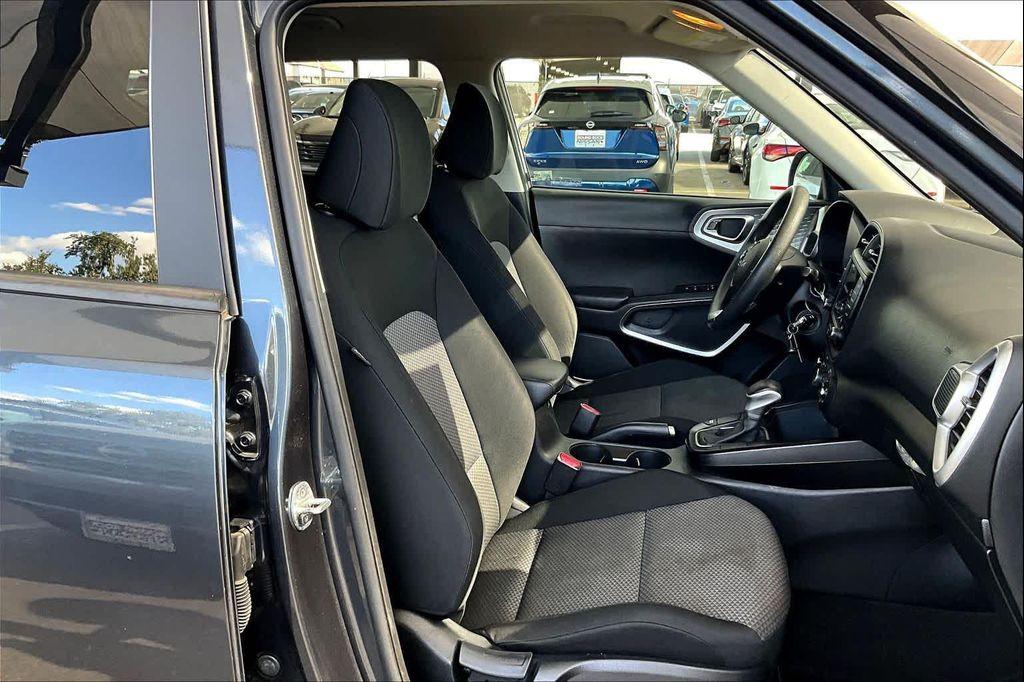 used 2022 Kia Soul car, priced at $14,645