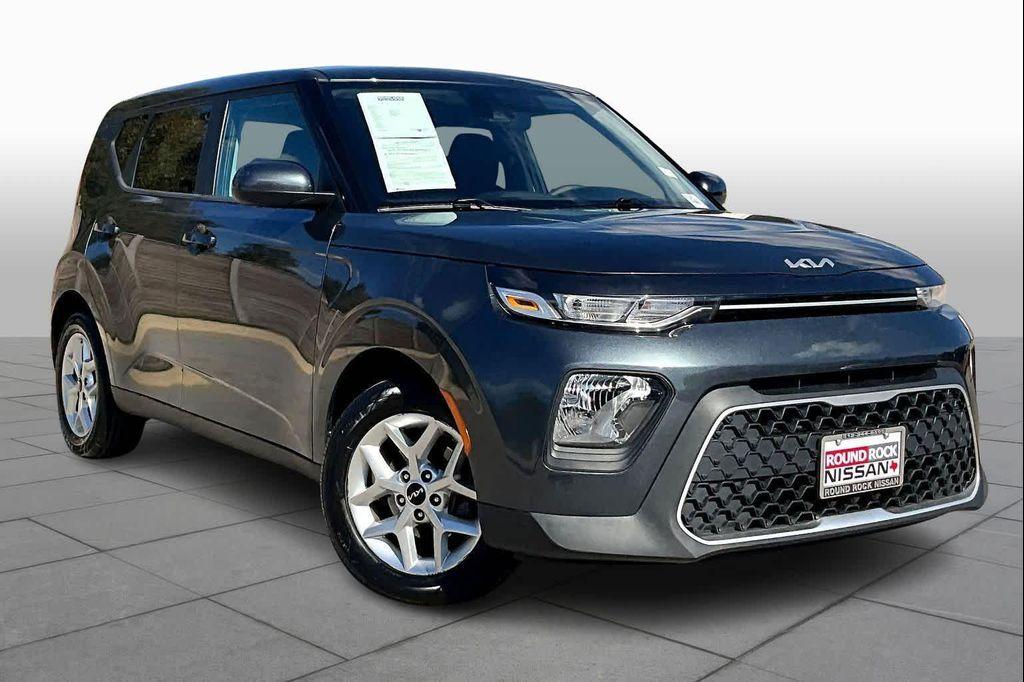 used 2022 Kia Soul car, priced at $14,645