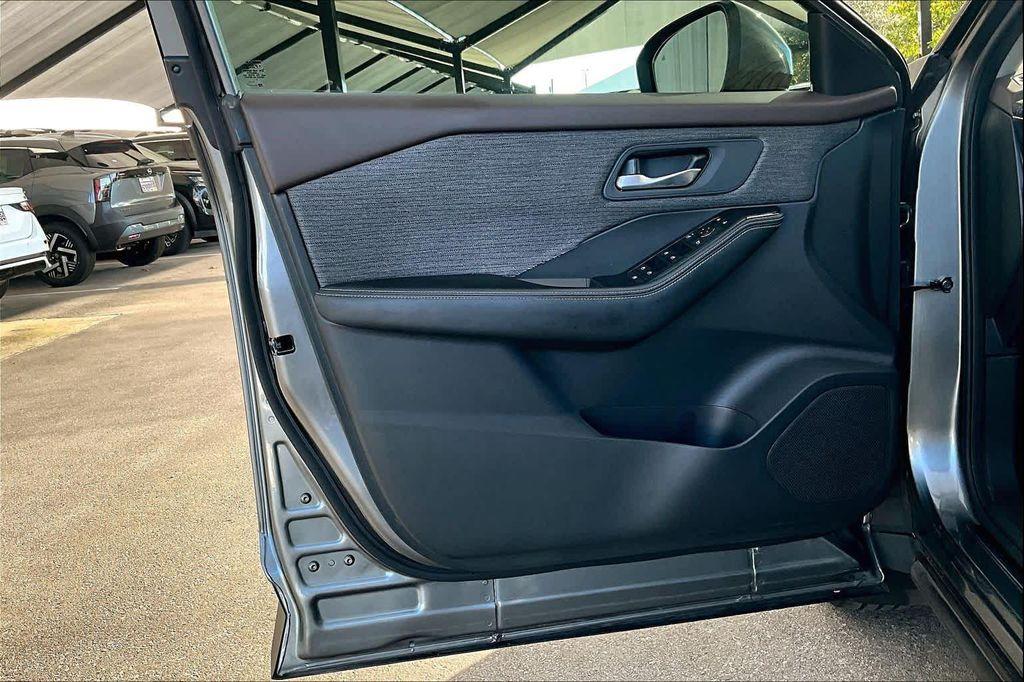 used 2021 Nissan Rogue car, priced at $18,748