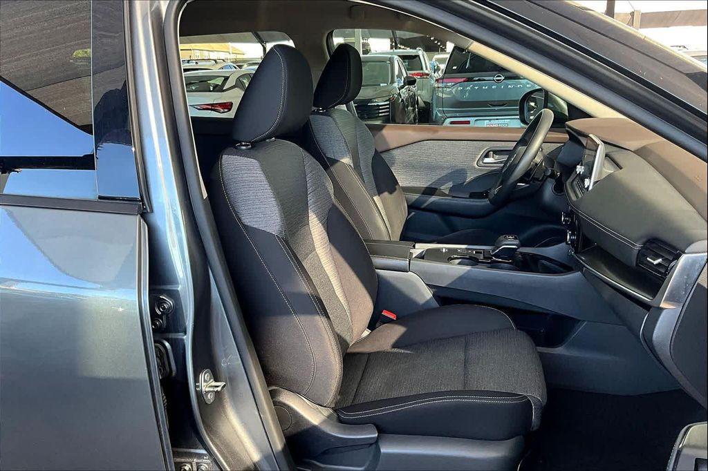 used 2021 Nissan Rogue car, priced at $18,748