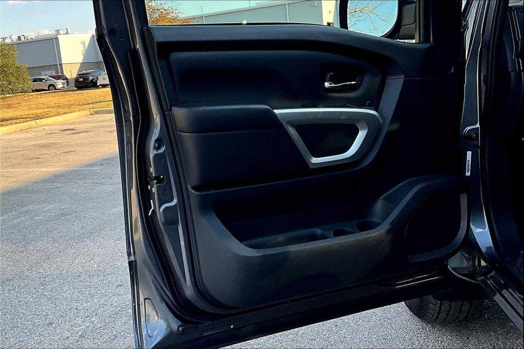 used 2024 Nissan Titan car, priced at $38,990