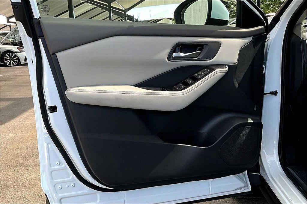new 2025 Nissan Rogue car, priced at $32,760