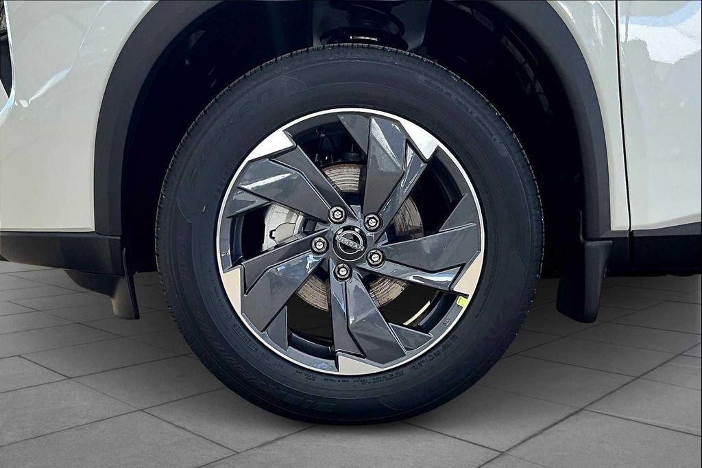new 2025 Nissan Rogue car, priced at $32,760