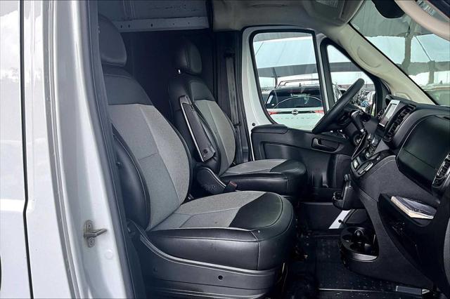 used 2023 Ram ProMaster 2500 car, priced at $32,365