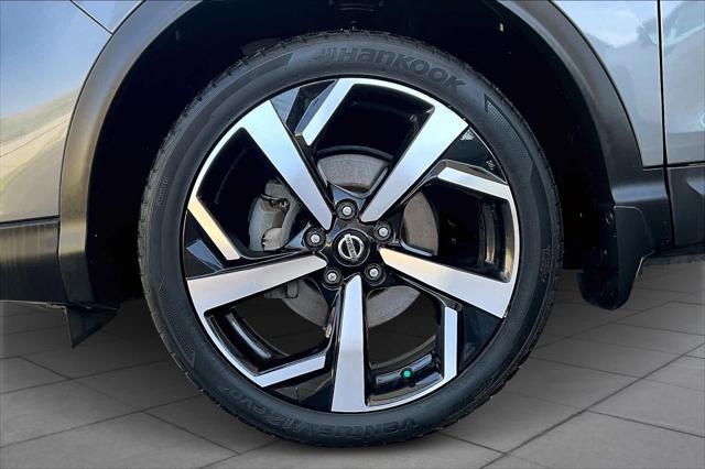 used 2020 Nissan Rogue Sport car, priced at $21,864