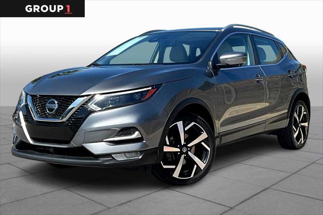 used 2020 Nissan Rogue Sport car, priced at $21,864