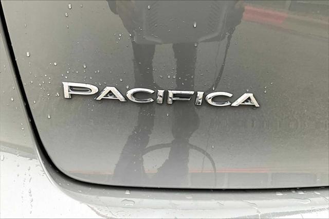 used 2022 Chrysler Pacifica car, priced at $23,364