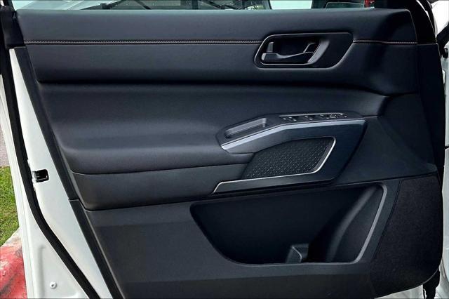 new 2025 Nissan Pathfinder car, priced at $43,438