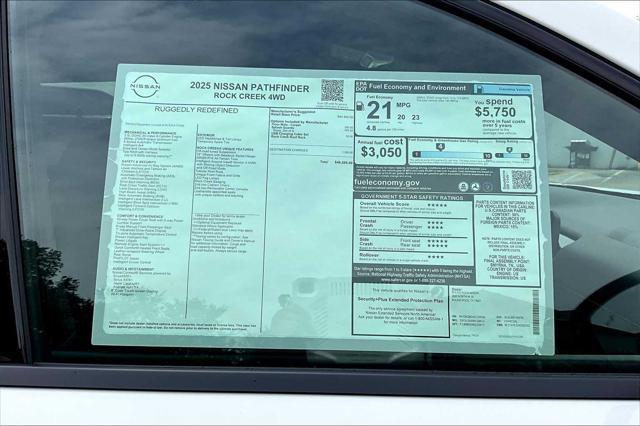 new 2025 Nissan Pathfinder car, priced at $43,438