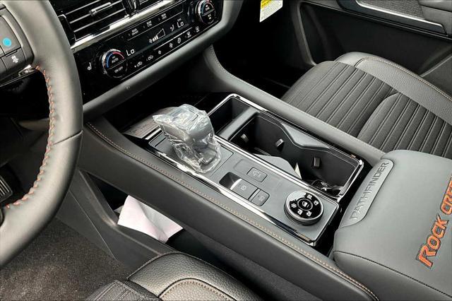 new 2025 Nissan Pathfinder car, priced at $43,438