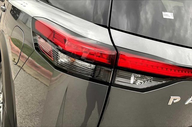 new 2025 Nissan Pathfinder car, priced at $41,528