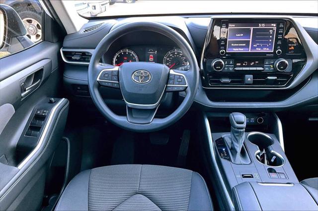 used 2022 Toyota Highlander car, priced at $31,126