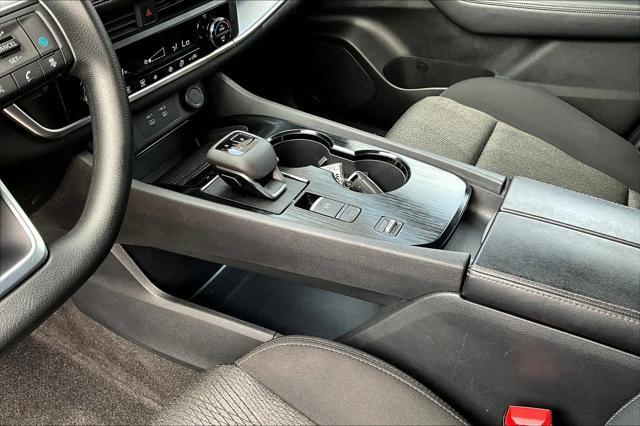 used 2024 Nissan Rogue car, priced at $25,966