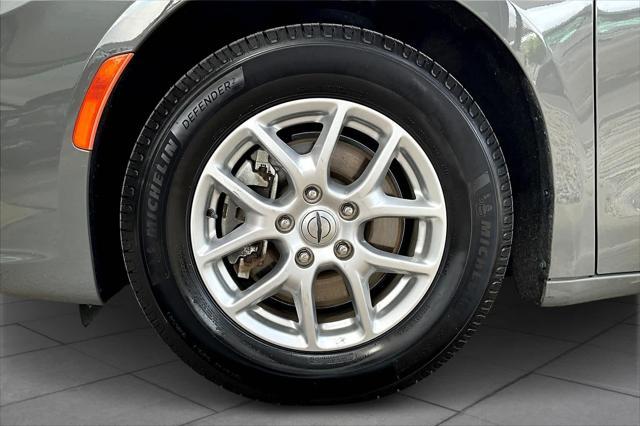 used 2022 Chrysler Pacifica car, priced at $21,837