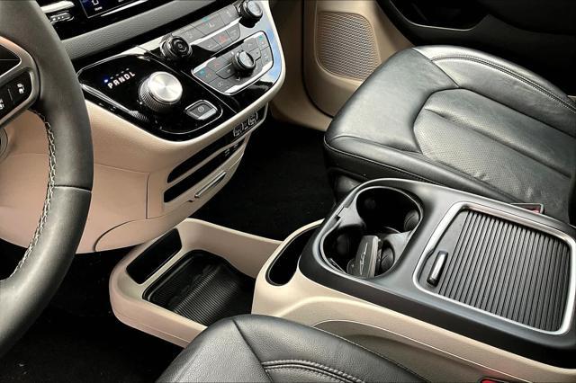 used 2022 Chrysler Pacifica car, priced at $21,837