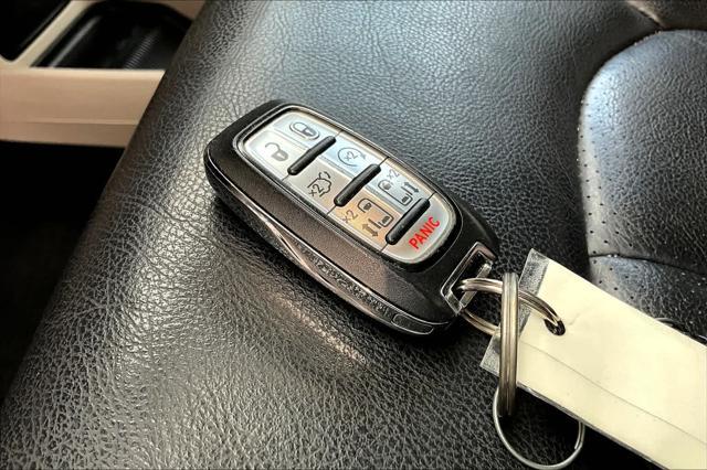used 2022 Chrysler Pacifica car, priced at $21,837