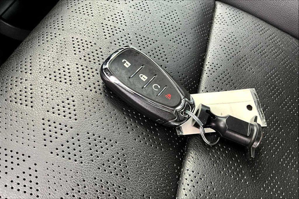 used 2023 Chevrolet Bolt EUV car, priced at $20,785