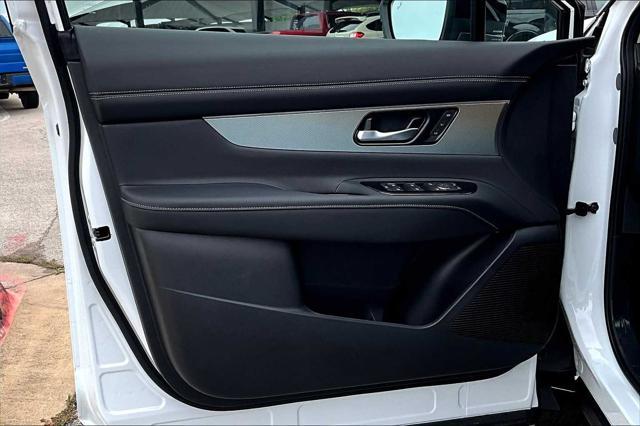 new 2025 Nissan Murano car, priced at $52,010