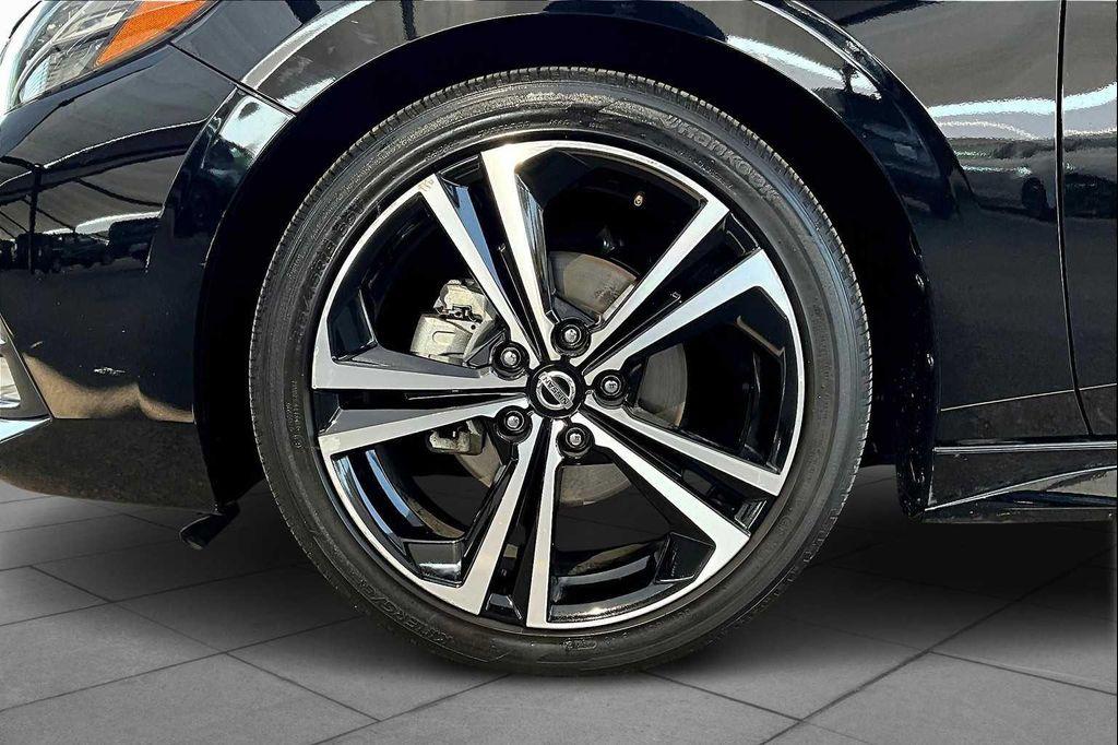 used 2023 Nissan Sentra car, priced at $21,358