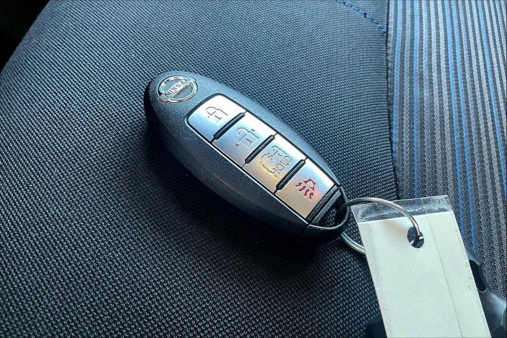 used 2022 Nissan Leaf car, priced at $14,998