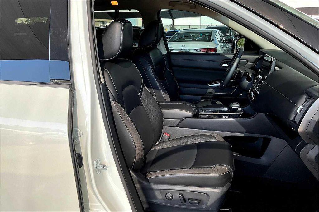 used 2024 Nissan Pathfinder car, priced at $33,489