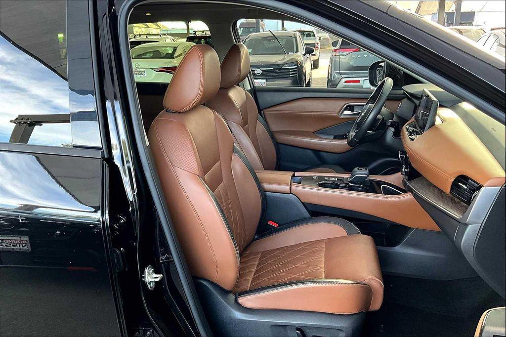 used 2024 Nissan Rogue car, priced at $30,751