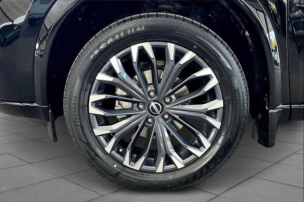 used 2024 Nissan Rogue car, priced at $30,751